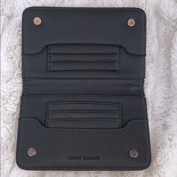 Pretty dusty pink and gray wallet. - Picture 3 of 5